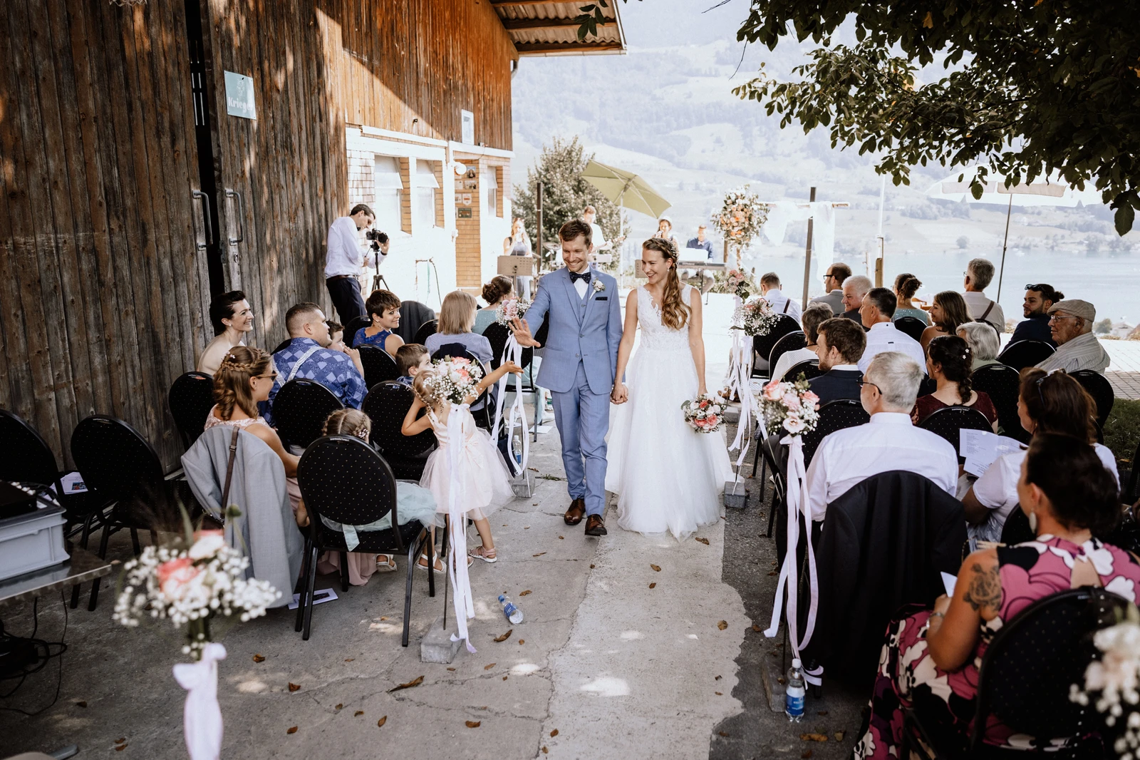 Hochzeitsfotograf Meggen Luzern- Bioweingut Sittenrain-35.jpg