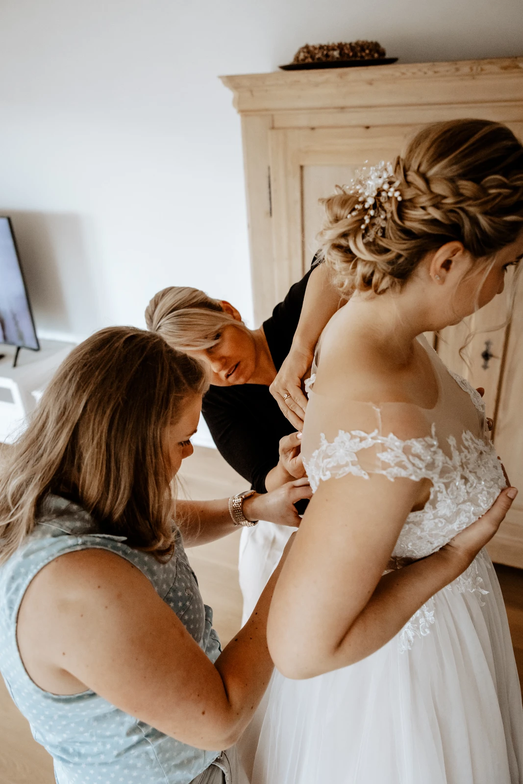 Getting ready Hochzeitsfotografen Zug 6.jpg