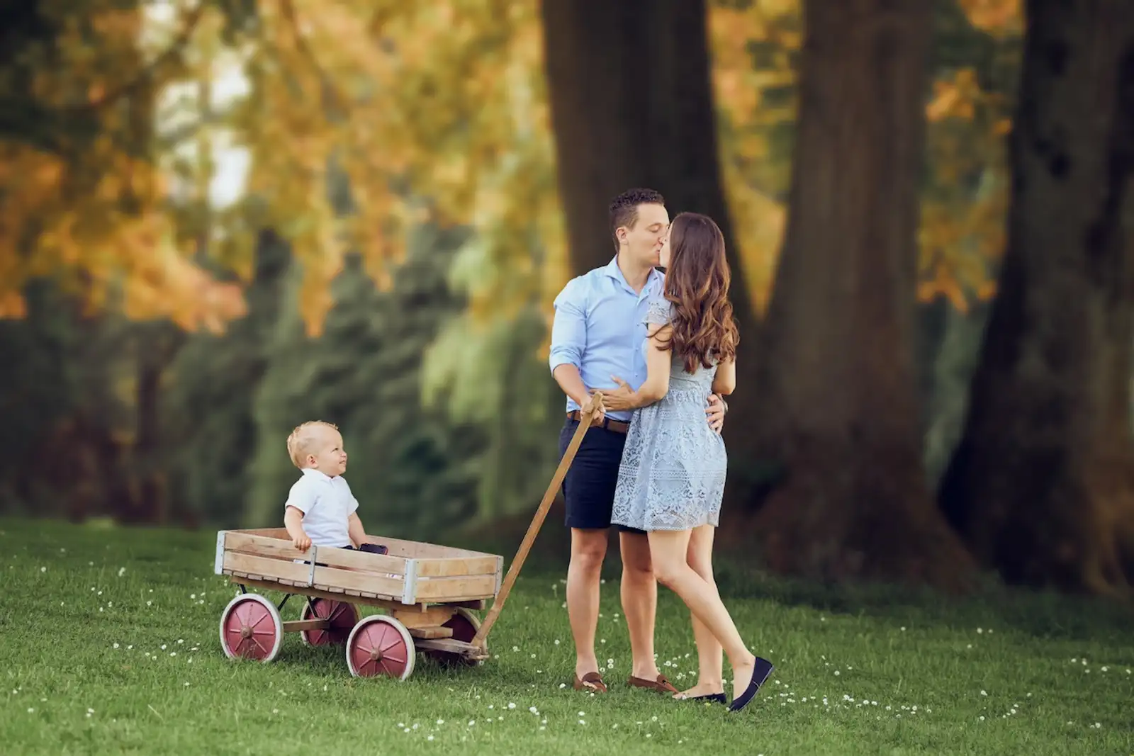 Familienfotoshooting im Park mit altem L