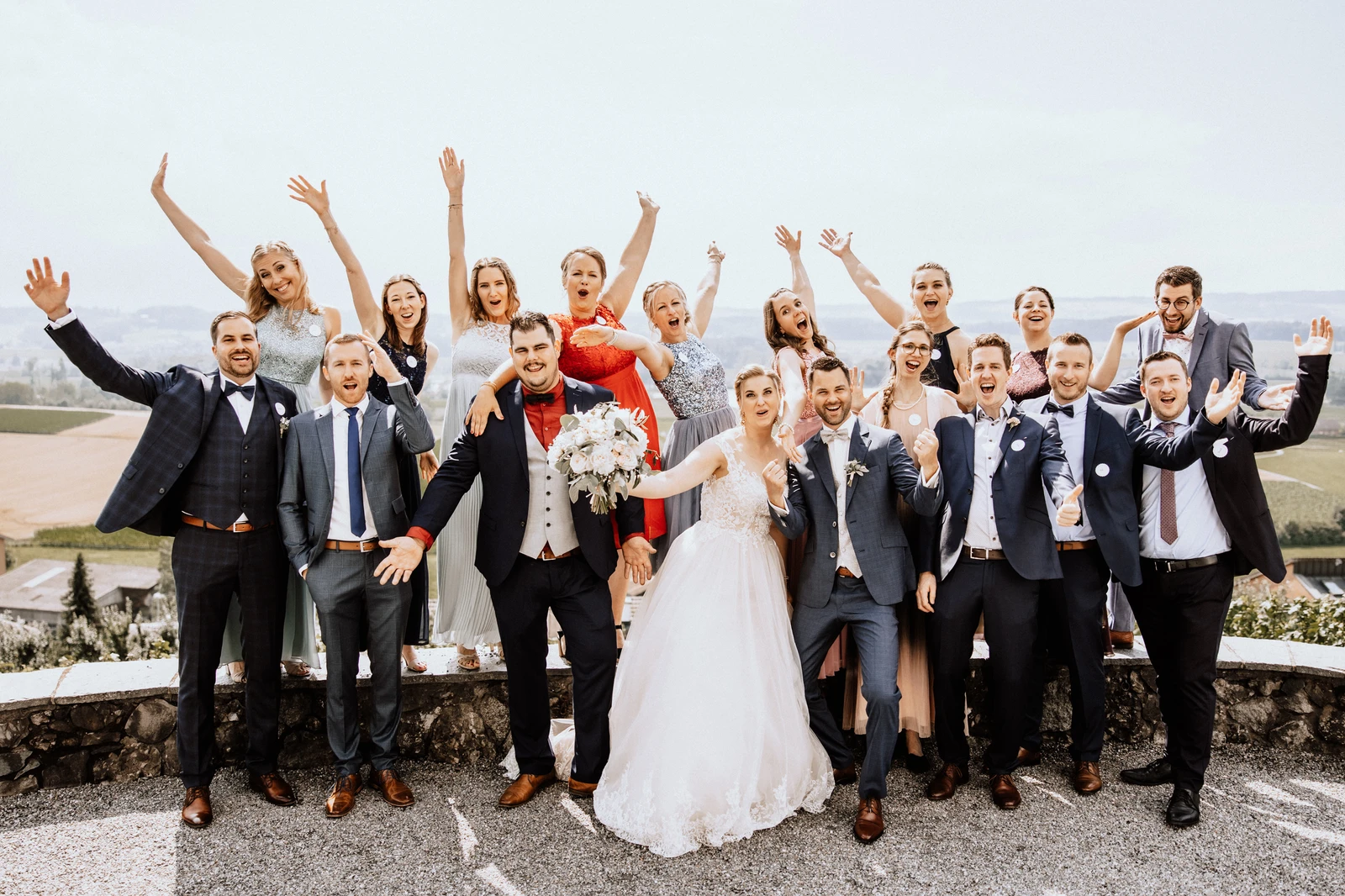Hochzeit Gruppenfoto in Hünenberg-Hochzeitsfotograf Luzern .jpg