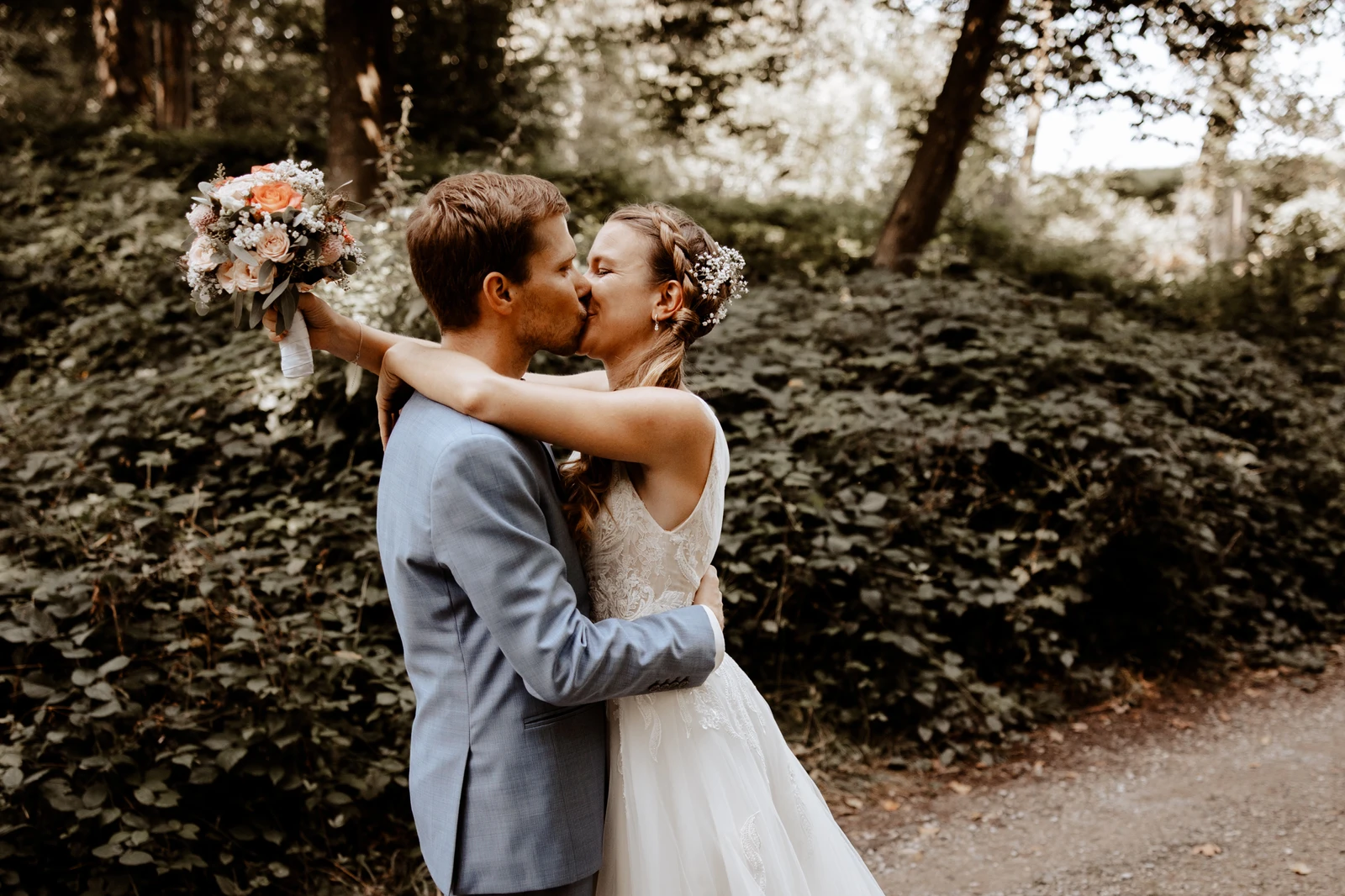 Hochzeitsfotograf Meggen Luzern- Bioweingut Sittenrain-26.jpg