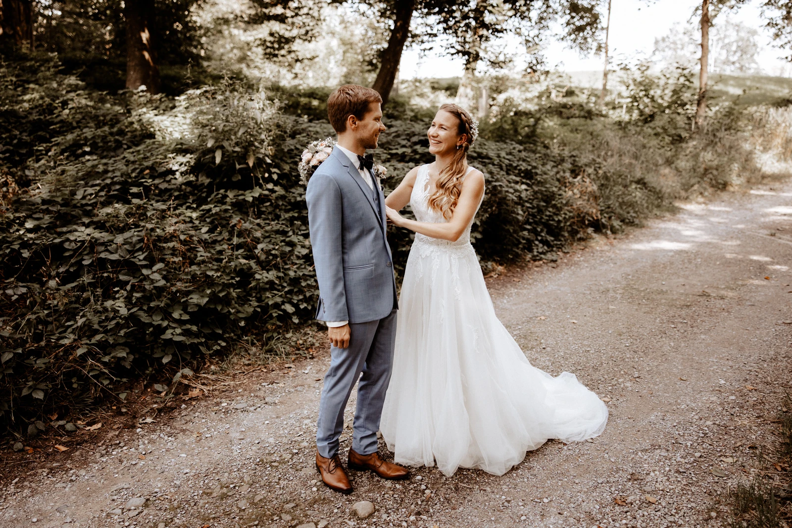 Hochzeitsfotograf Meggen Luzern- Bioweingut Sittenrain-25.jpg